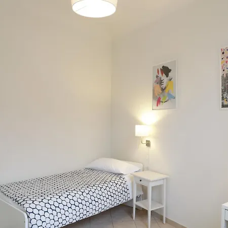 شقة Panicale 3 *